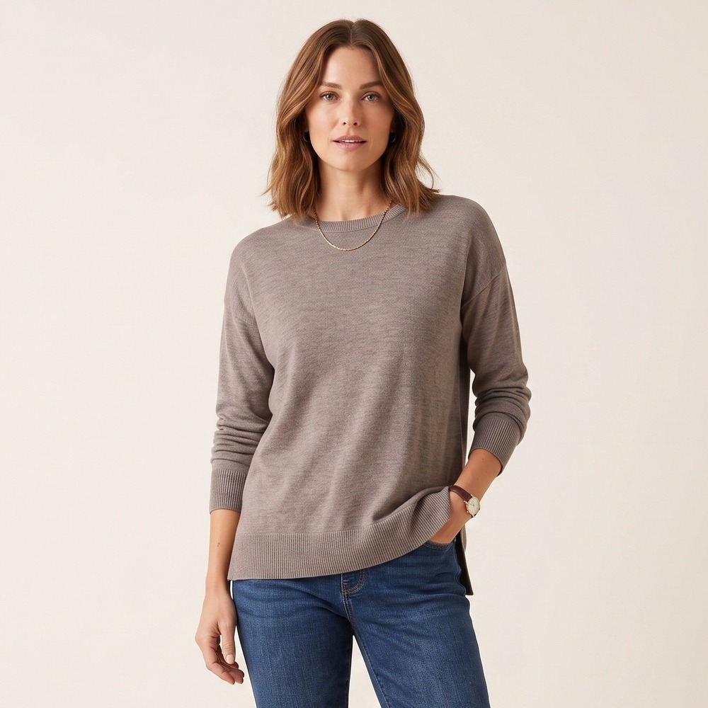 H&M Womens Medium Taupe Grey Knit Sweater Relaxed Crew Neck Side Slit